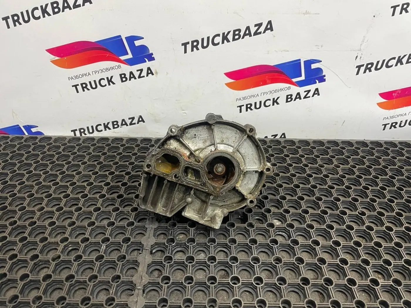 Помпа к Scania  2017