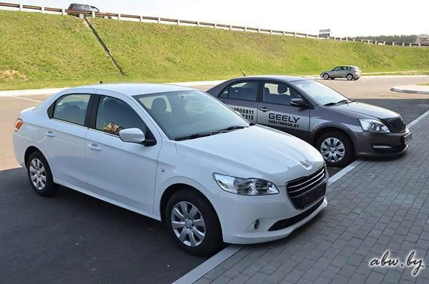 Geely или Peugeot: патриотические муки выбора