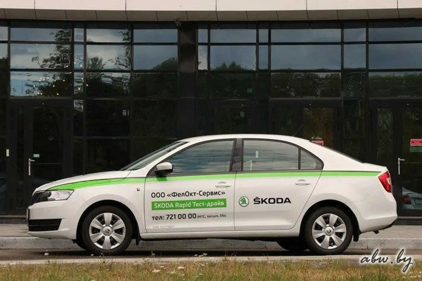 Skoda Rapid: новый двигатель и другие приятные мелочи