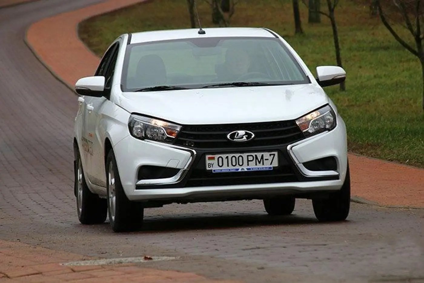 Тест-драйв Lada Vesta: вы хотели чуда?