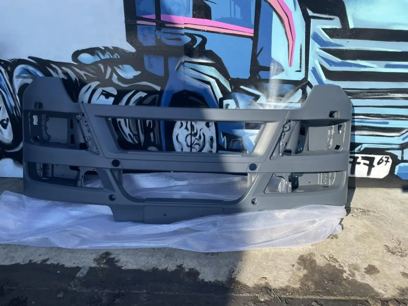 Бампер передний к MAN TGX 2023
