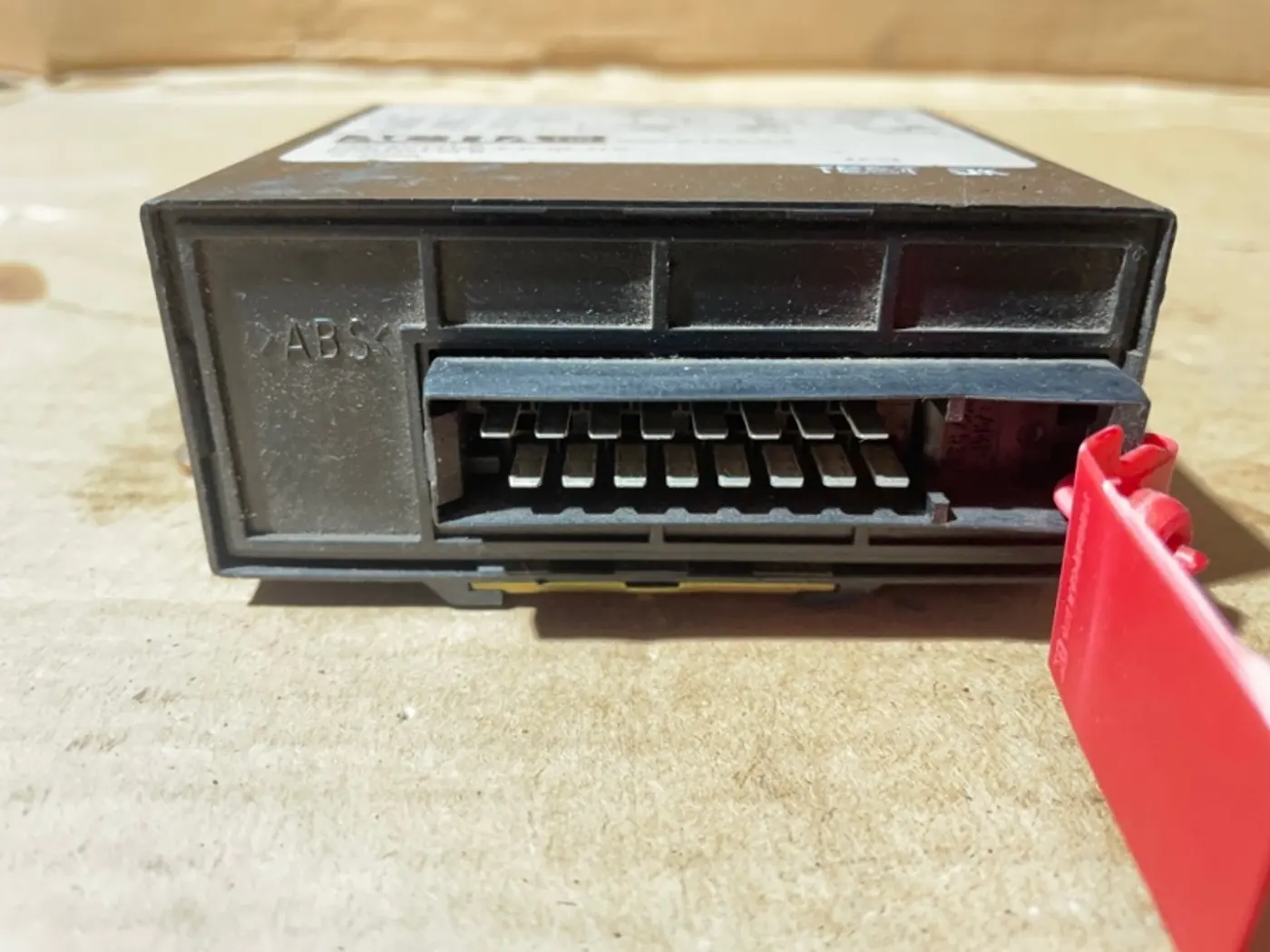 Реле к Renault Premium 2007