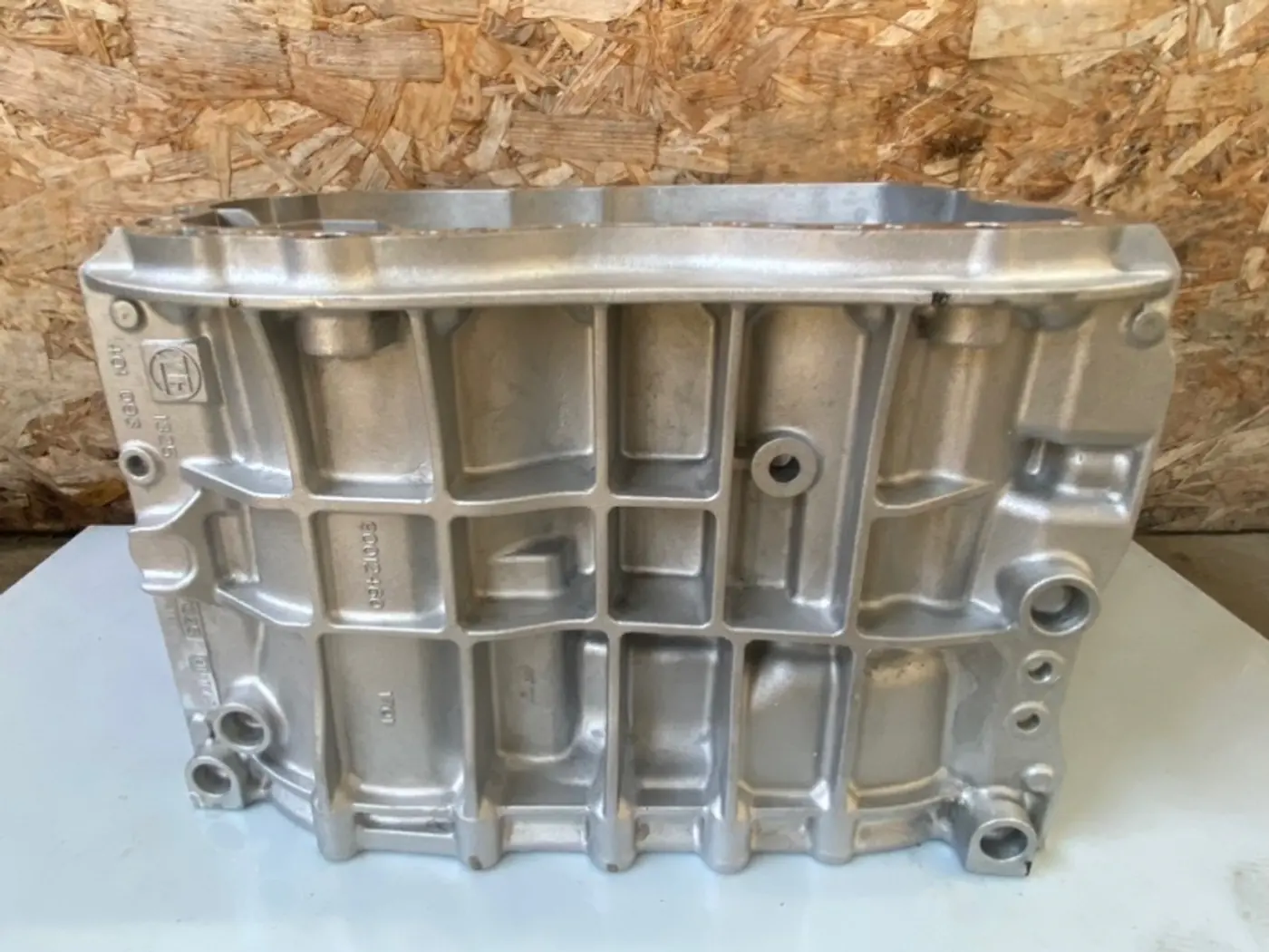 Корпус блока, элемента к DAF XF 105 2025