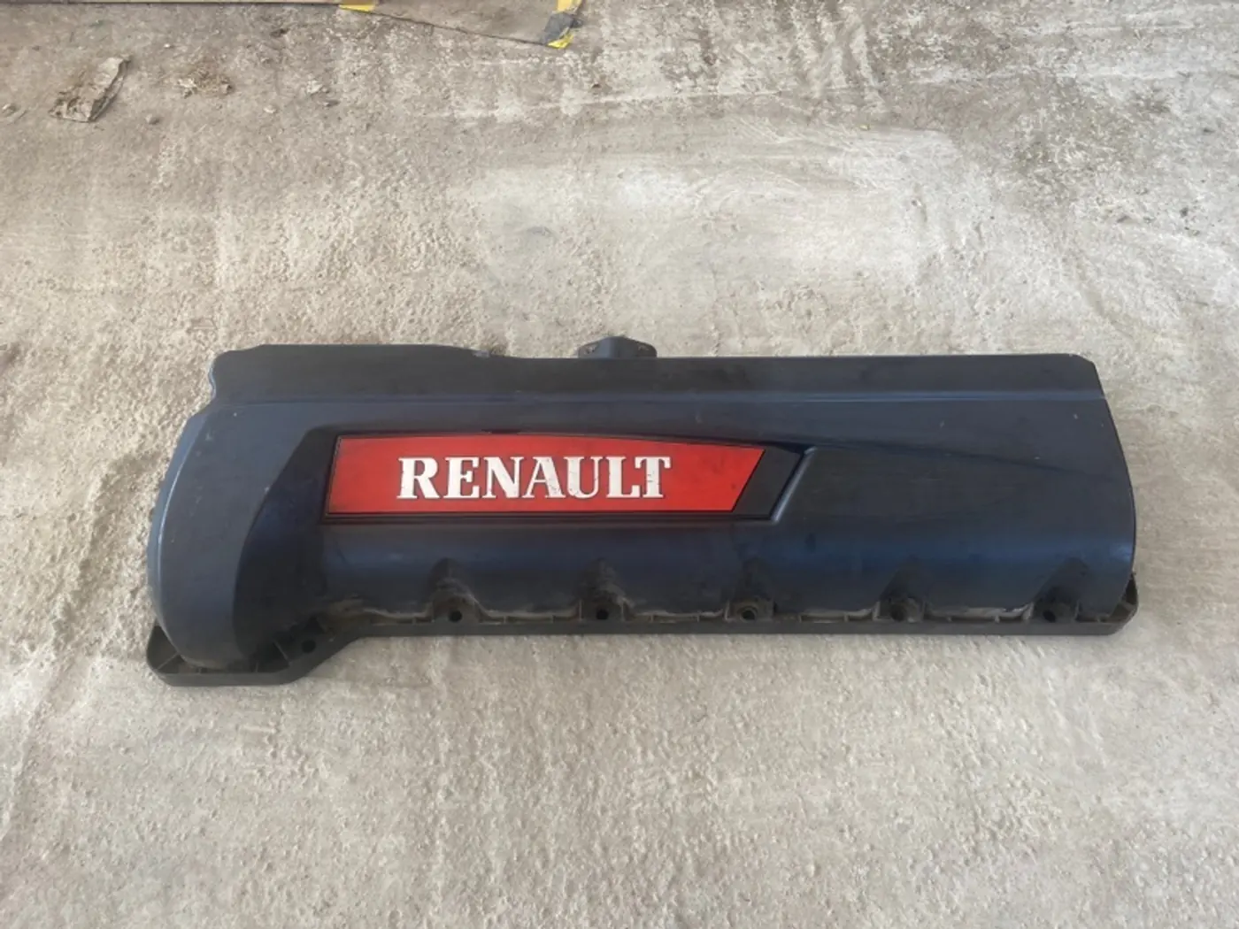 Клапанная крышка к Renault Premium 2007