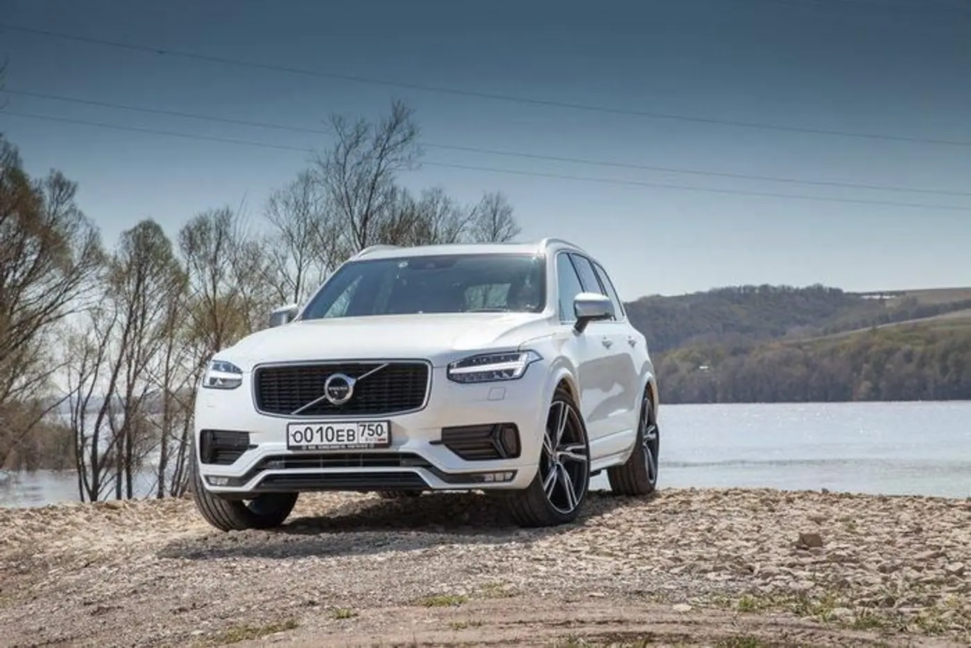 Volvo XC90 T6: на наш век хватит