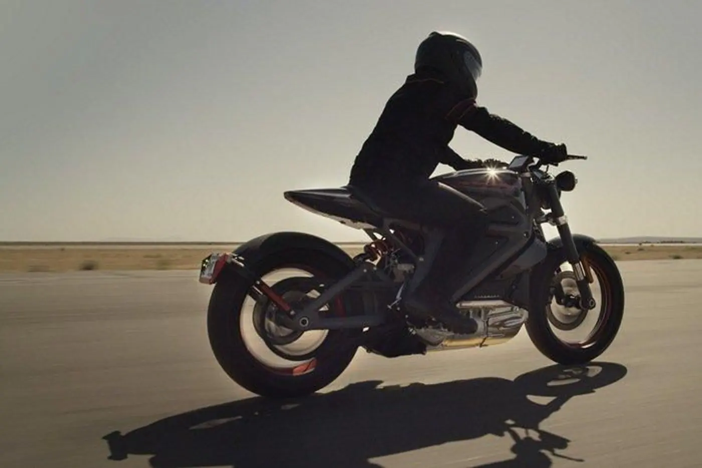 Harley-Davidson "под напряжением": американцы готовят к выпуску электрический мотоцикл