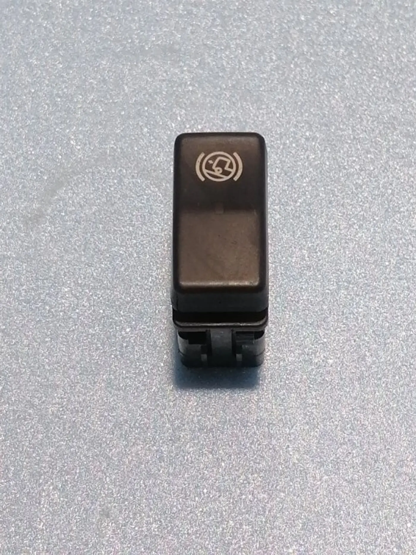 Кнопка  к Renault Premium 2007