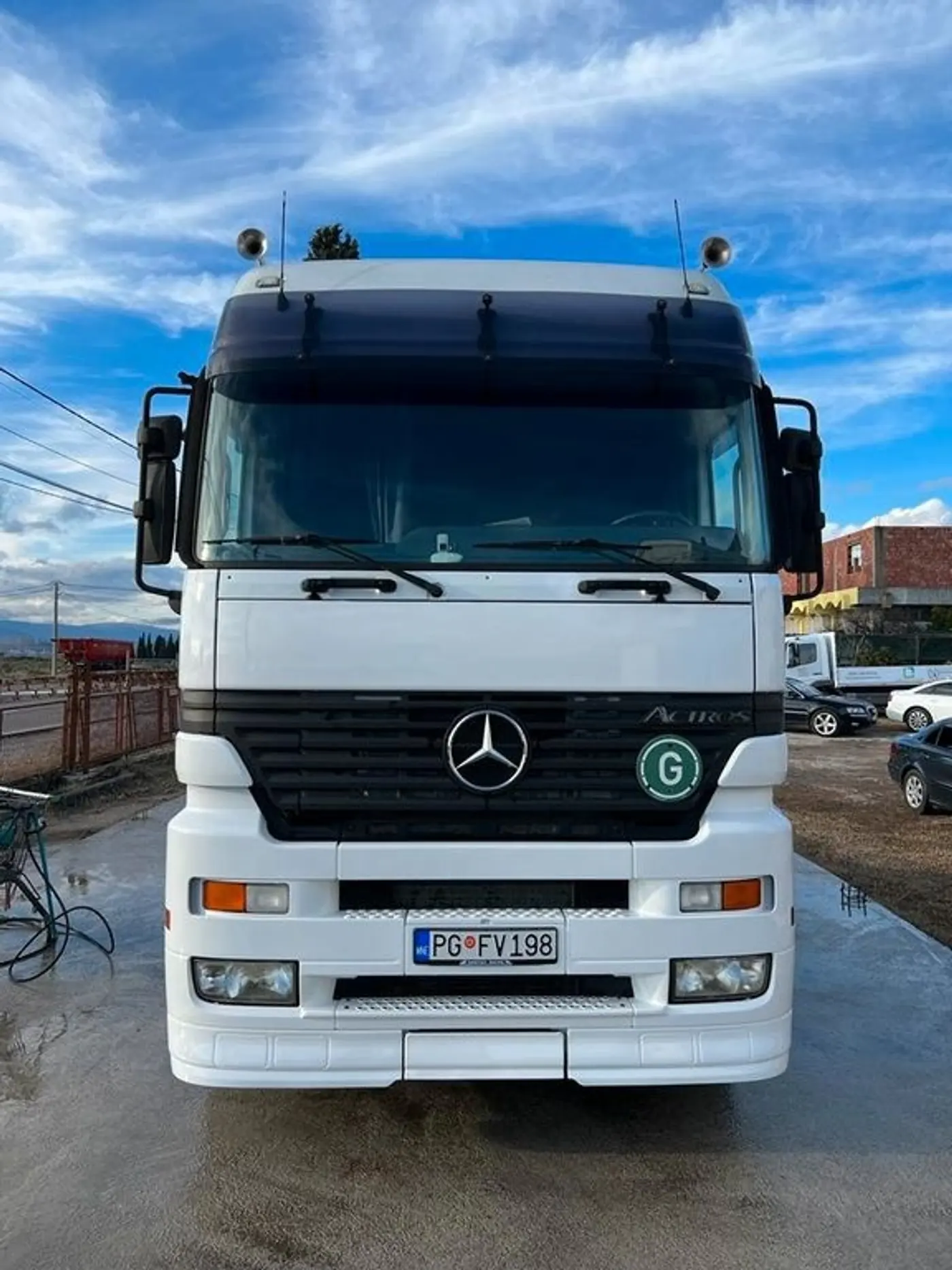 Стекло противотуманной фары к Mercedes-Benz Actros 2007