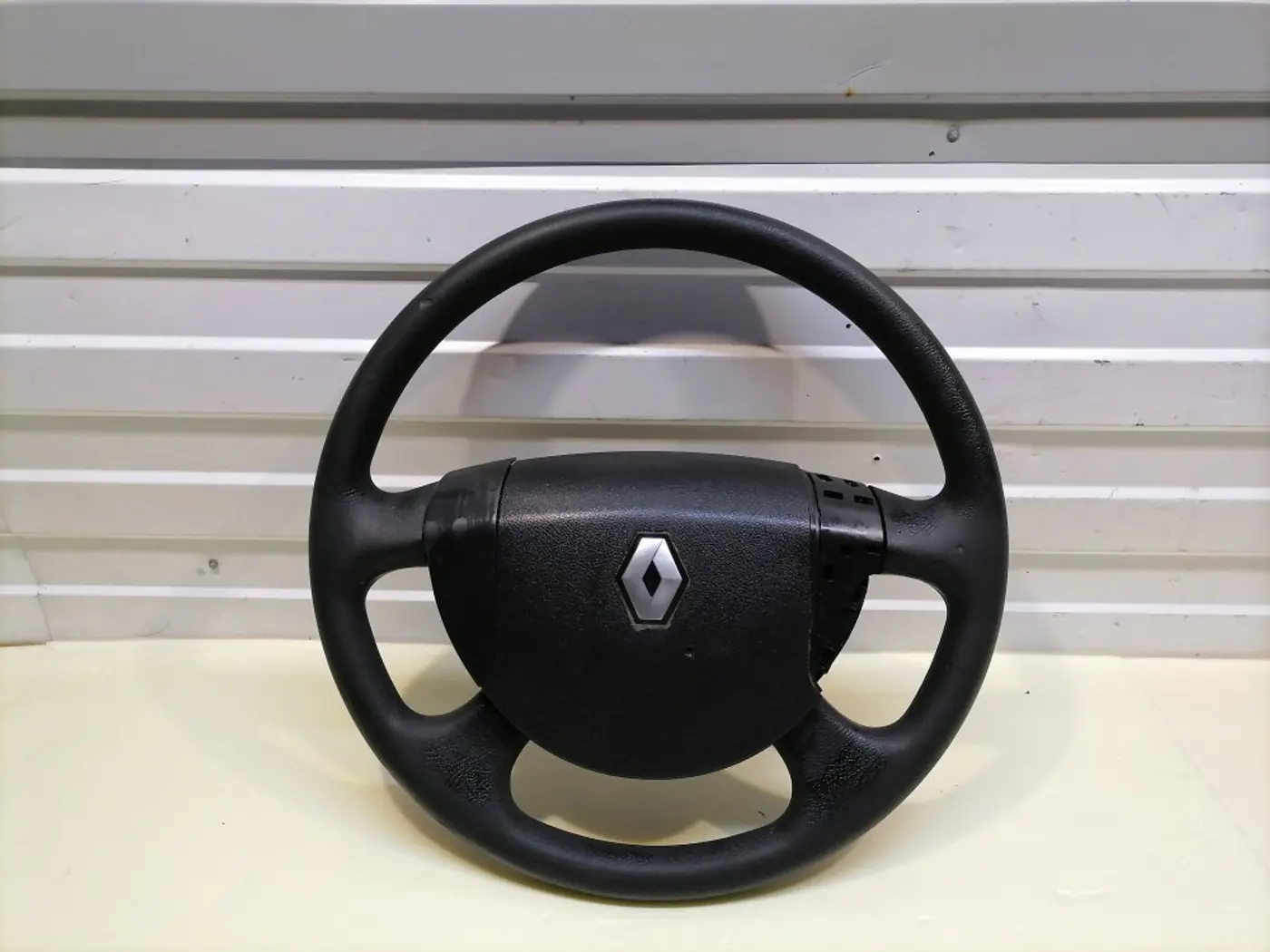 Руль к Renault Premium 2007