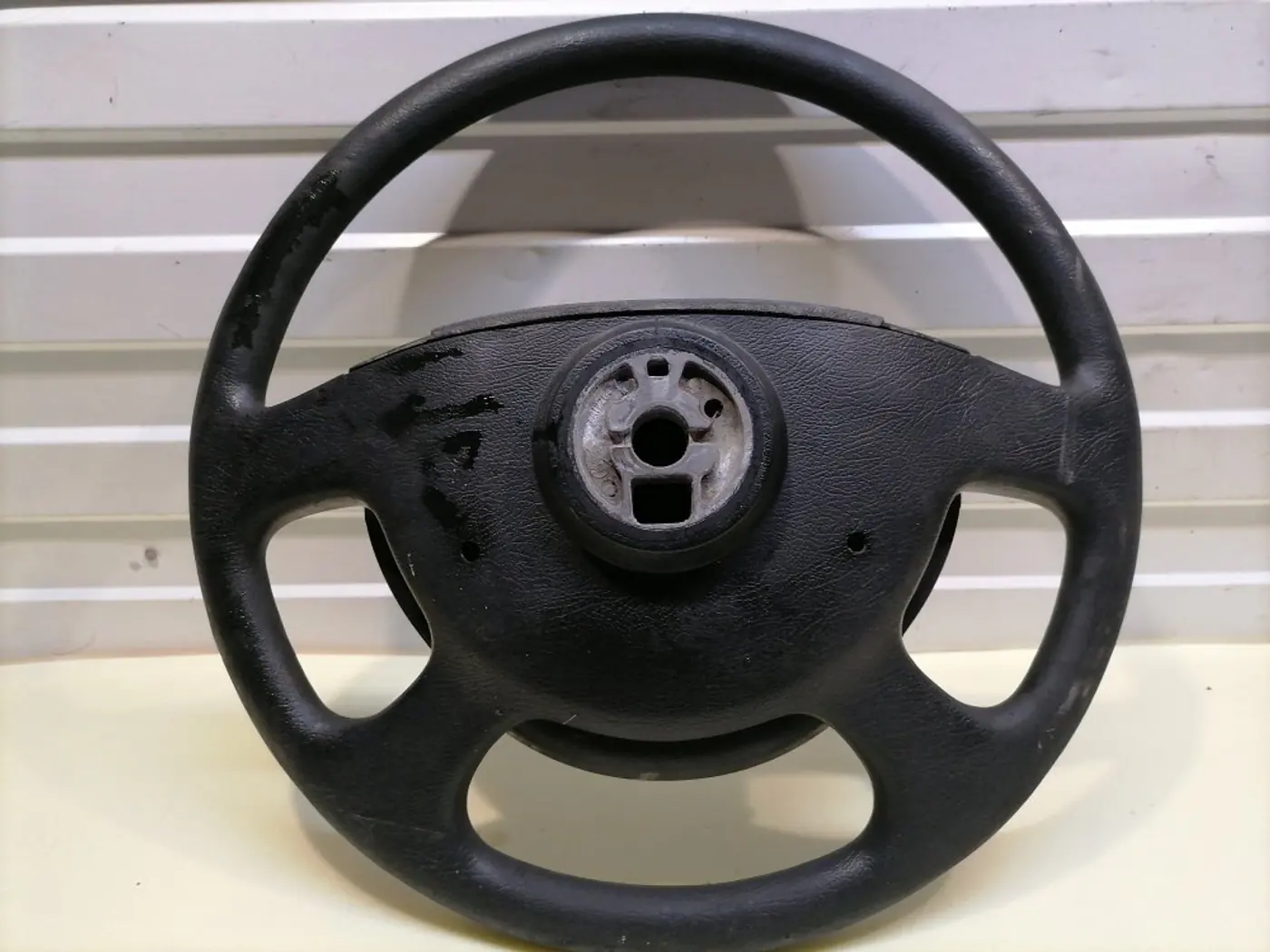 Руль к Renault Magnum 2007