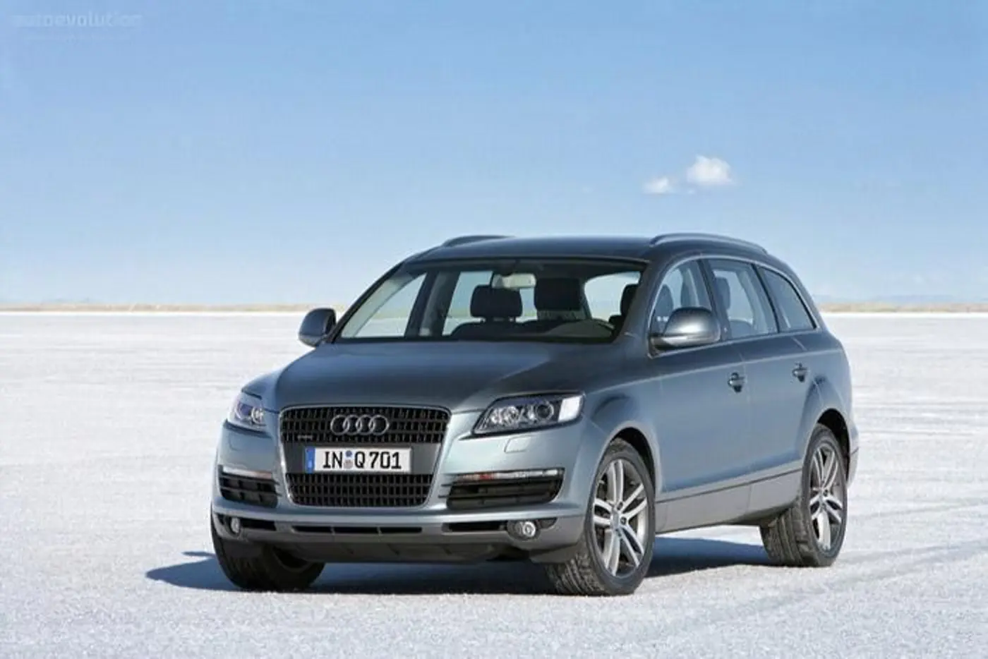 Audi Q7: с какими проблемами придется столкнуться покупателю немолодого "премиума"