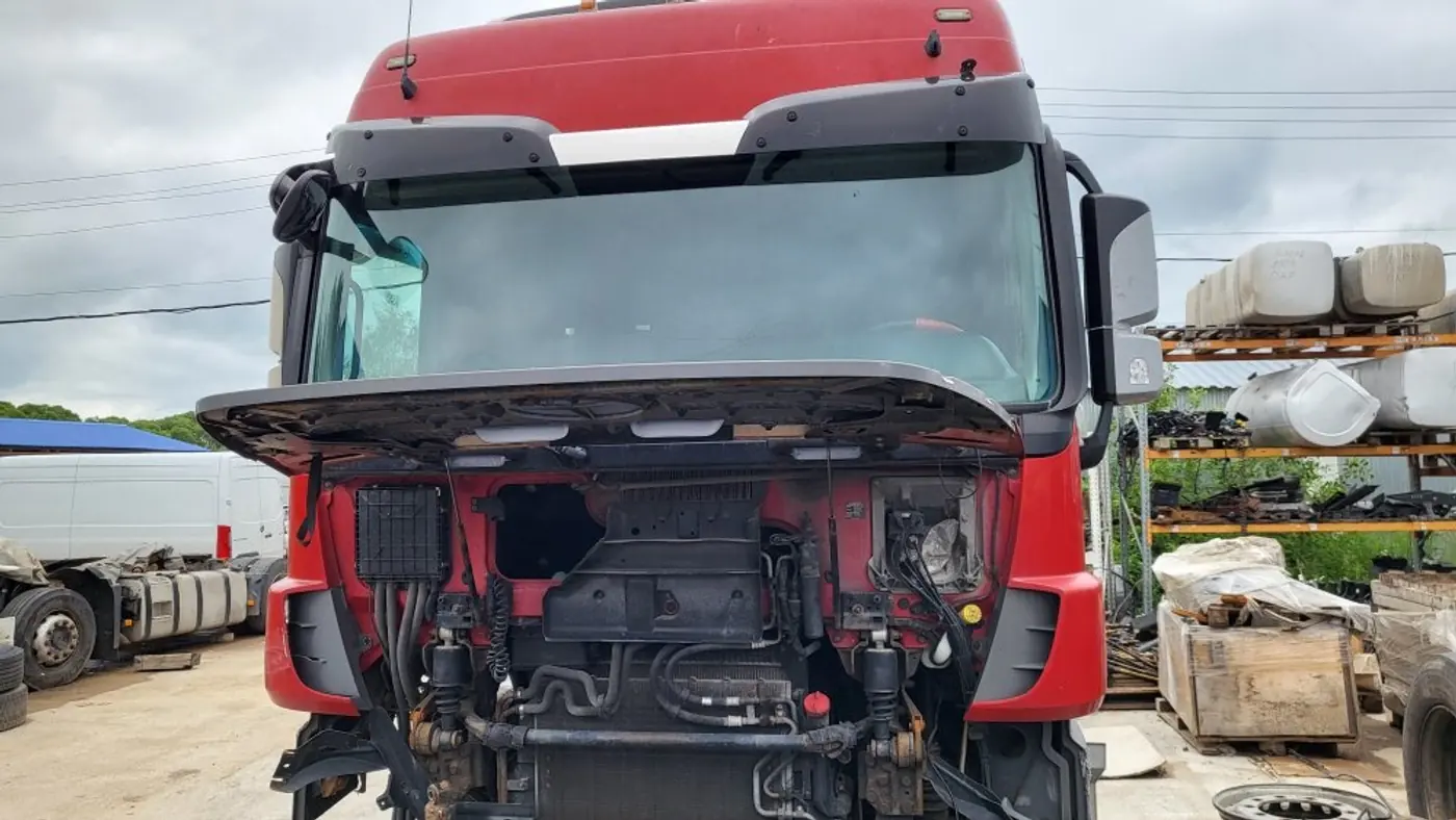 Кабина к Mercedes-Benz Actros 2012