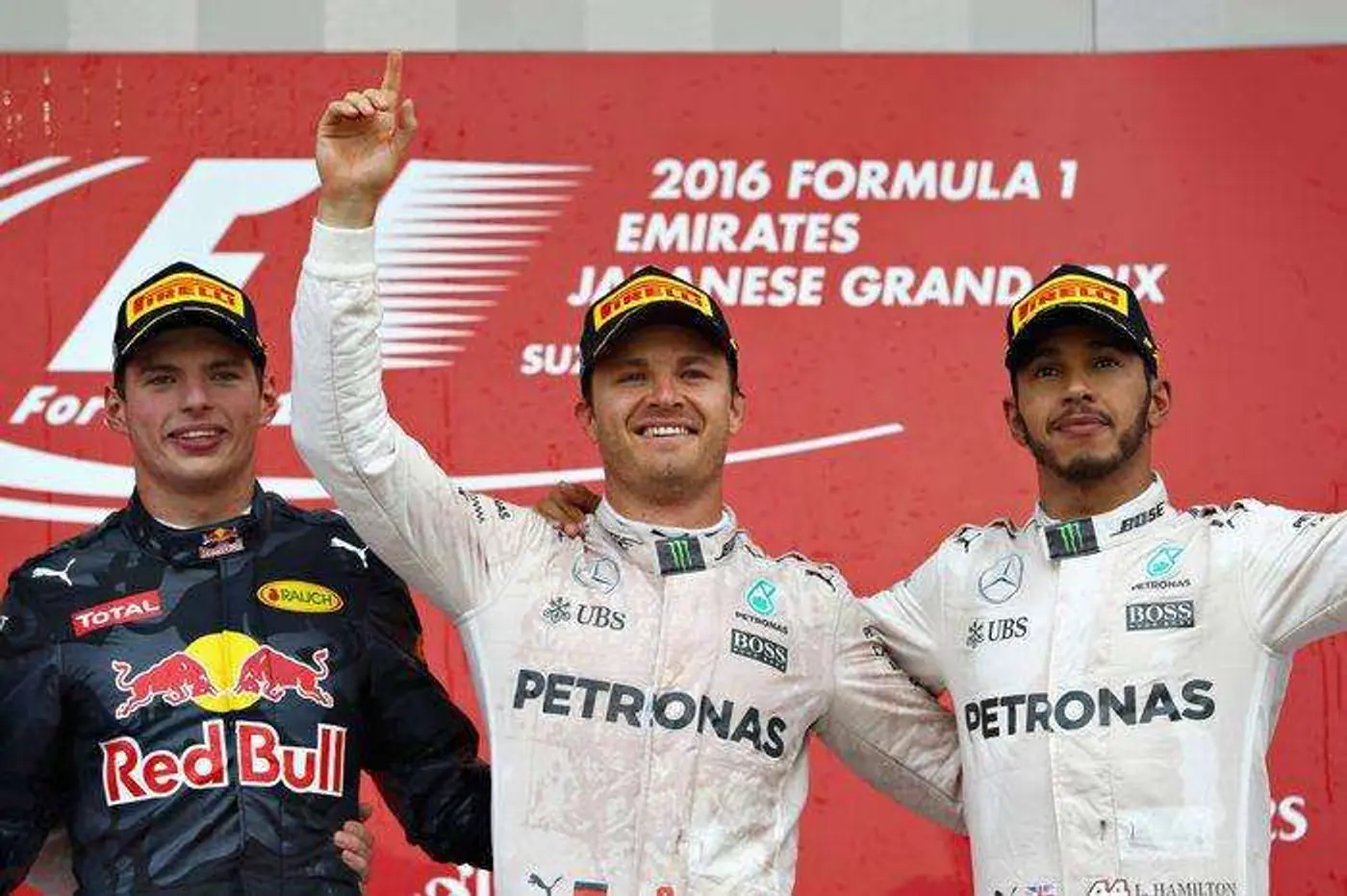 F1. GP Японии. Росберг впервые побеждает в Сузуке и делает большой шаг к титулу