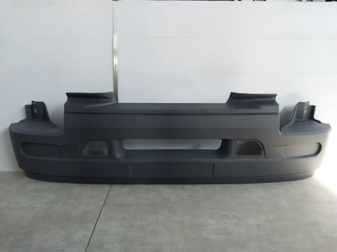 Бампер задний к Renault Premium 2007