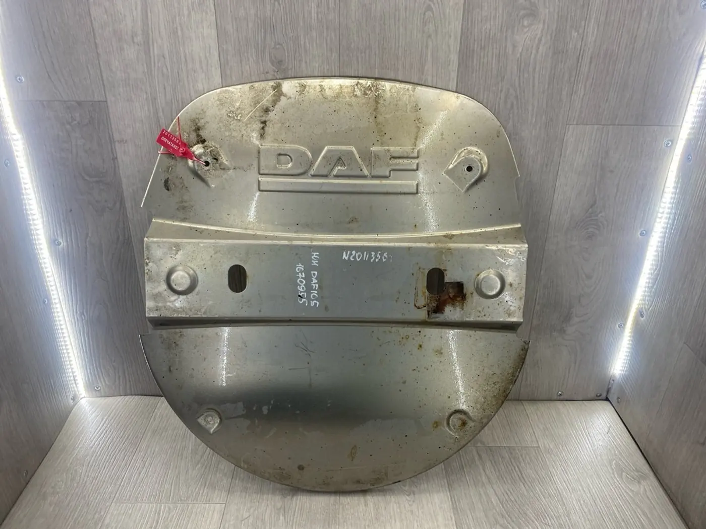 Тепловой экран глушителя к DAF XF 105 2007