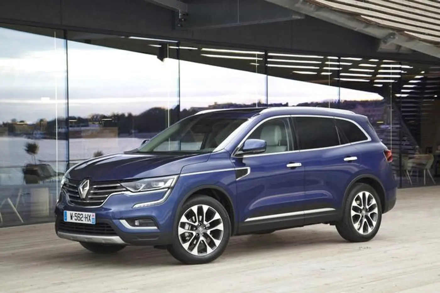 Попытка не пытка. Тест-драйв Renault Koleos, который хочет взять реванш за ошибки прошлого