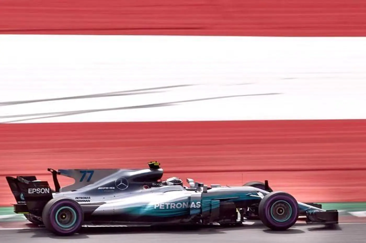 F1. GP Австрии. Боттас выигрывает у Феттеля борьбу за поул! Хэмилтон стартует восьмым