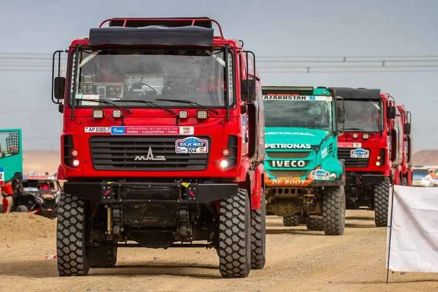 МАЗы на "Шелковом пути": Сергей Вязович рассказал, как обходили Iveco Жерара де Роя