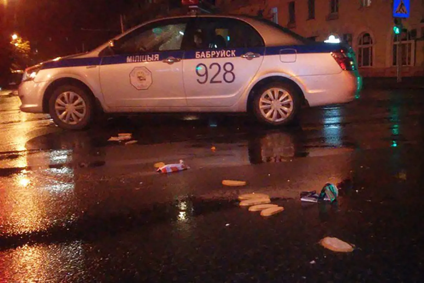 В Бобруйске под колеса авто попала женщина. Водитель с места ДТП скрылся, но позже был задержан