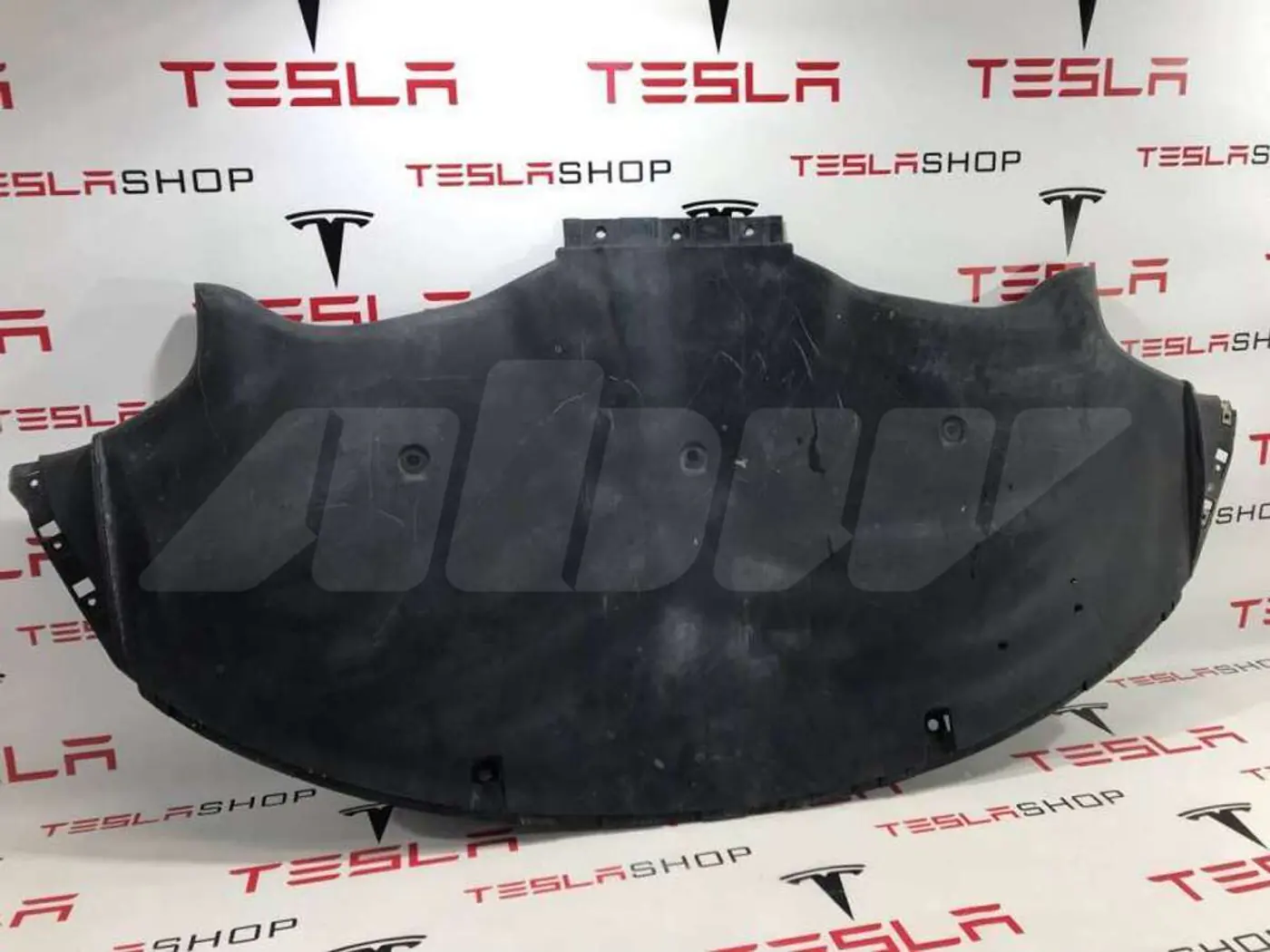 Защита днища к Tesla Model 3 2019