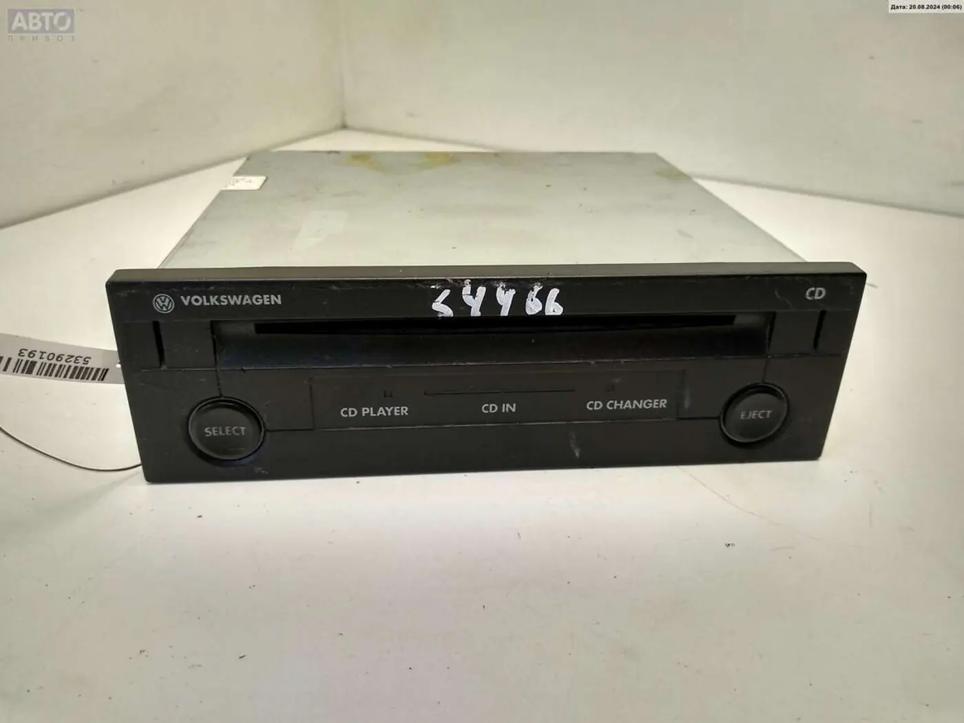 CD-чейнджер к Volkswagen Golf 2000