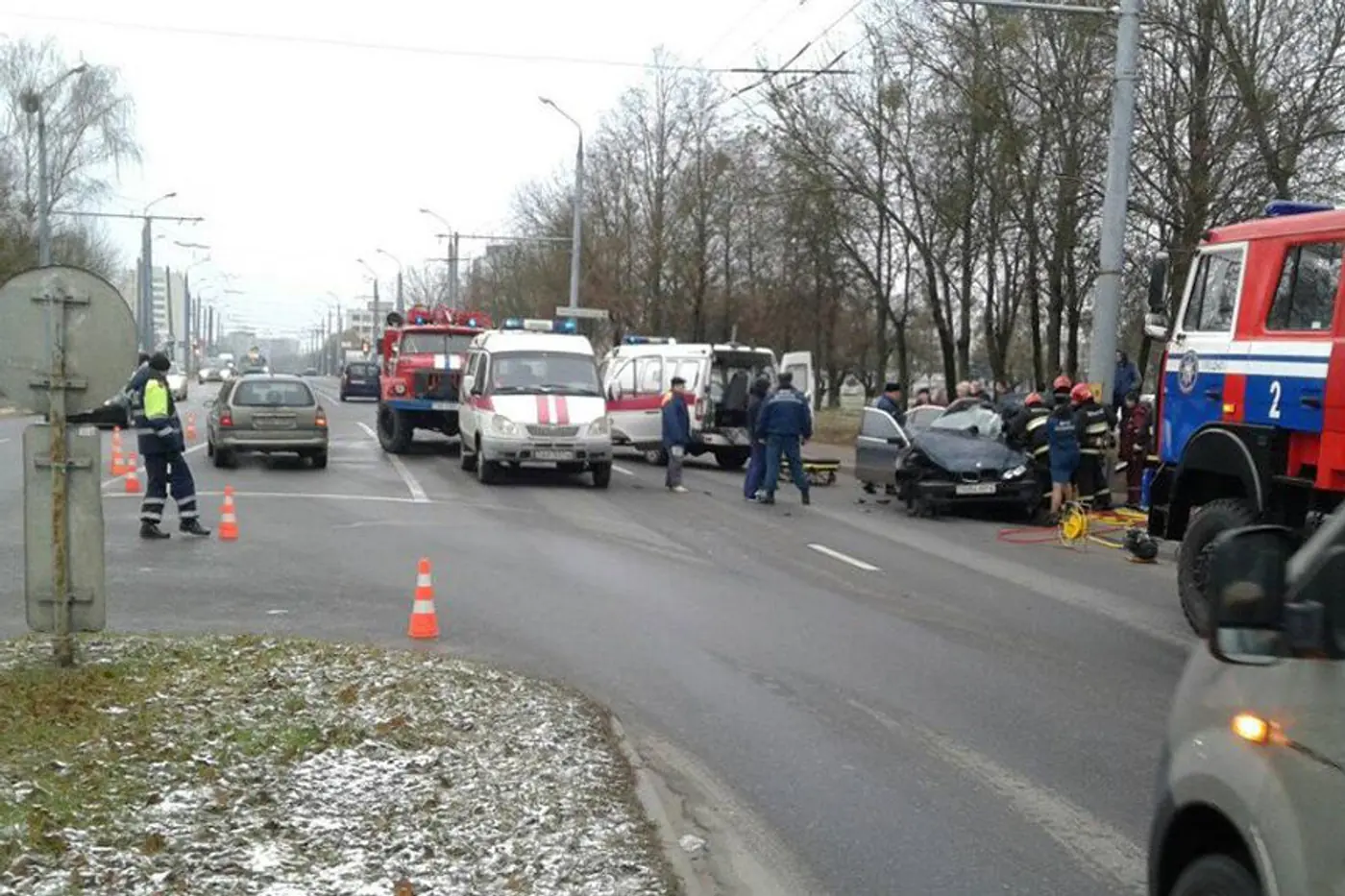 В Гродно BMW раскрутило и занесло в столб