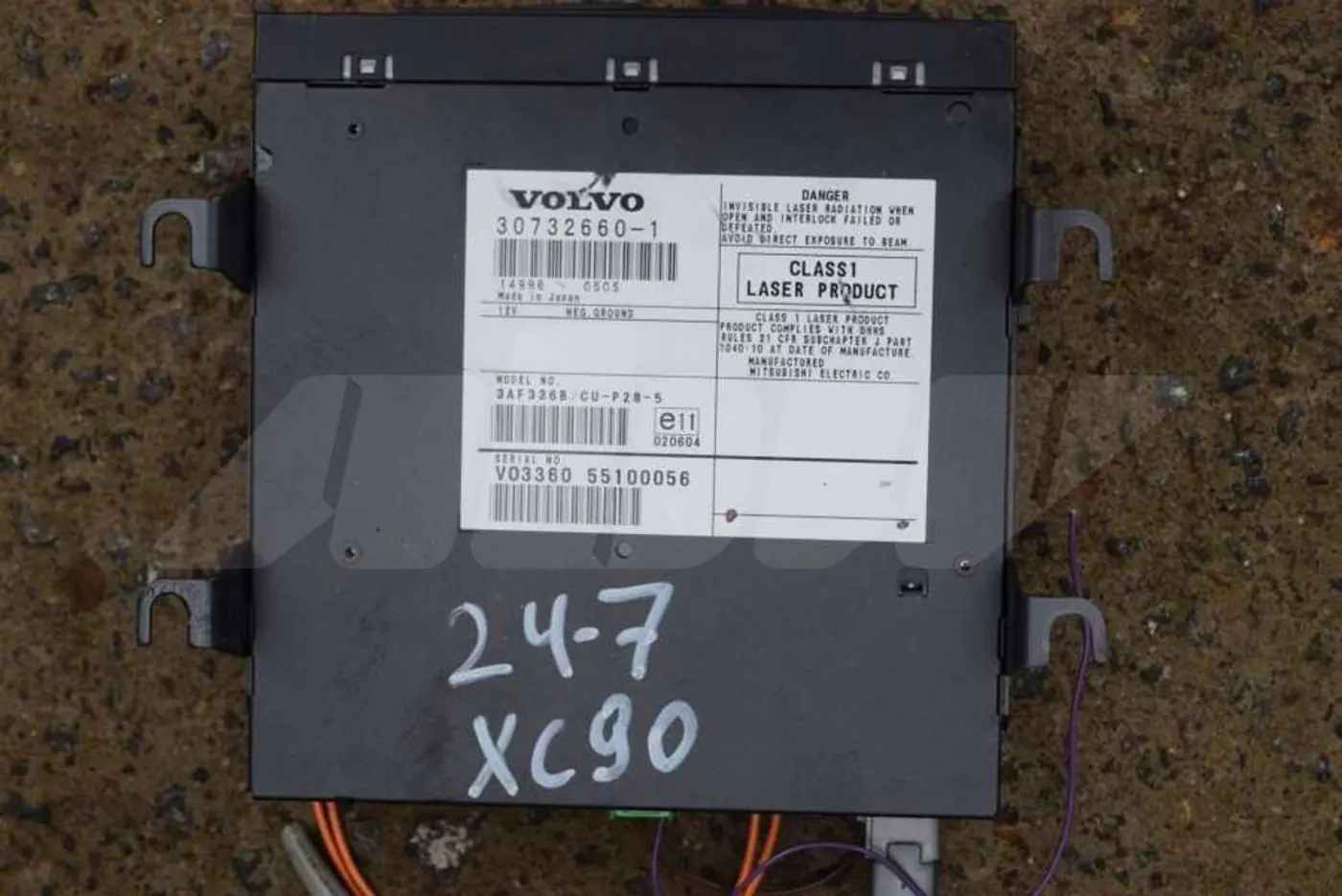 CD-чейнджер к Volvo XC90 2005