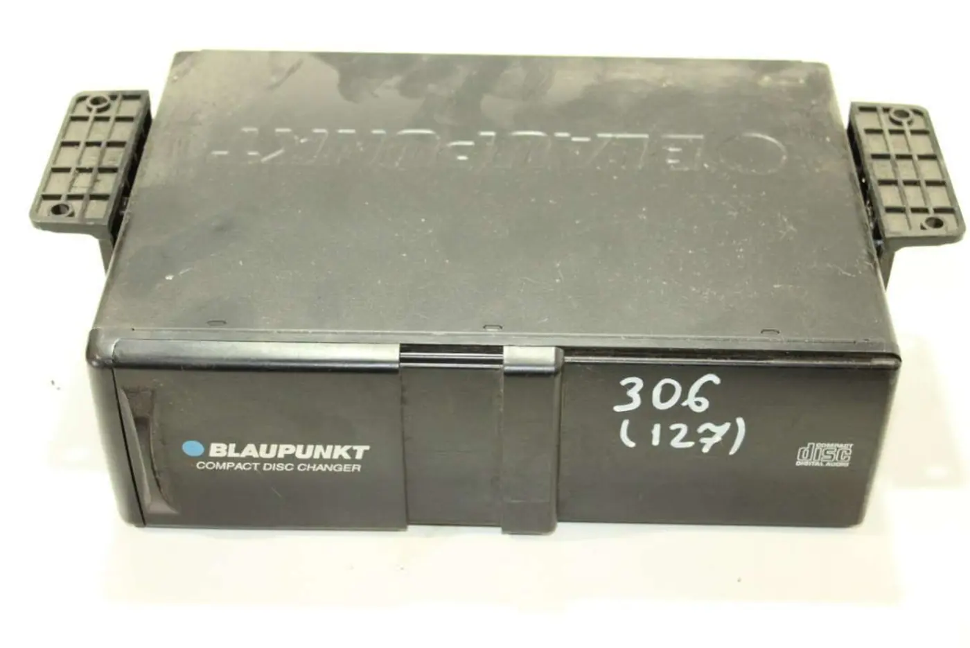 CD-чейнджер к Peugeot 306 2000