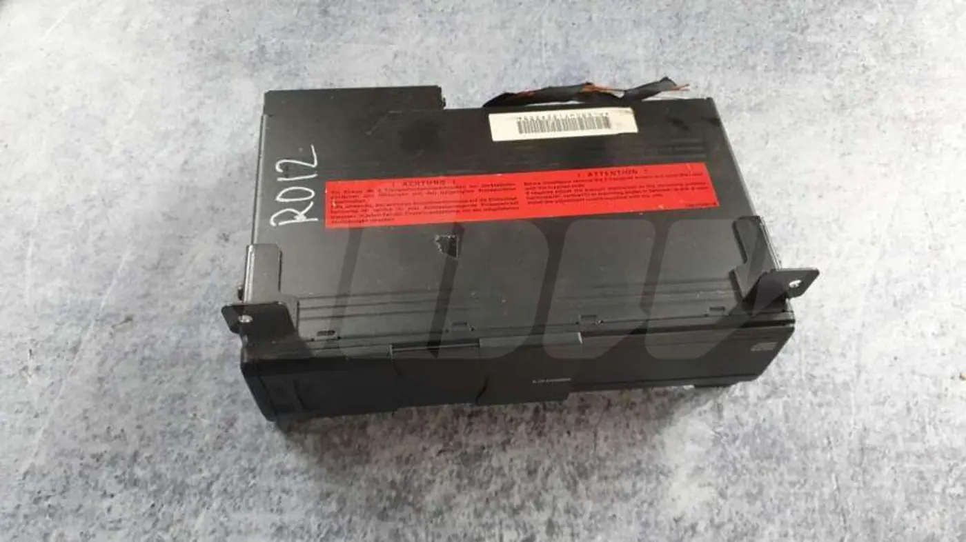 CD-чейнджер к BMW X5 2005