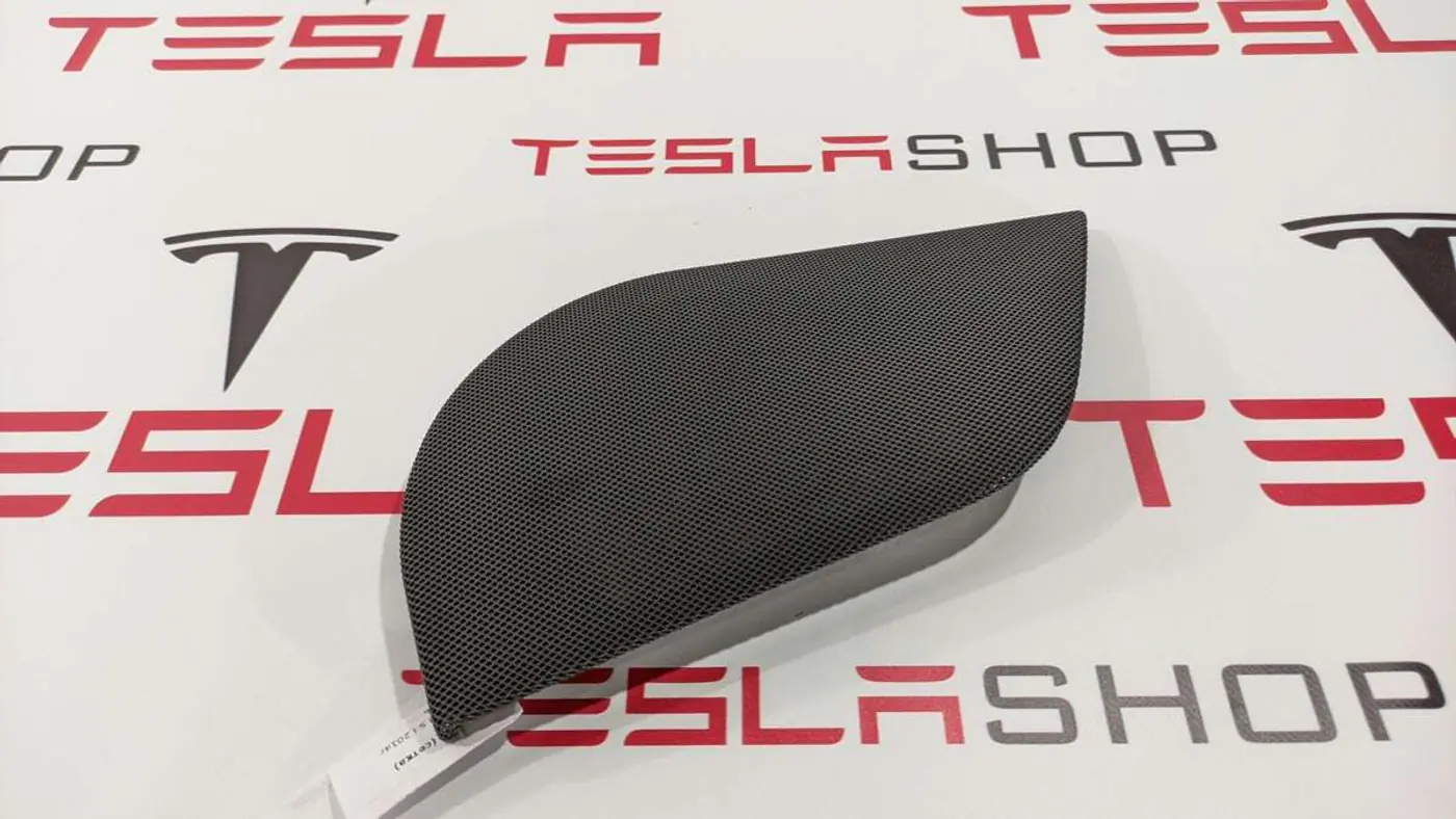 Сетка для динамика к Tesla Model S 2014