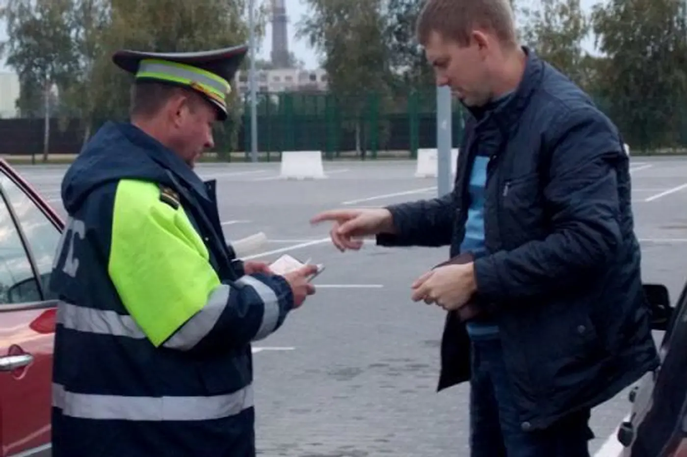 ГУВД: электронные обращения по фактам нарушений ПДД рассматриваться не будут (милиция уточнила свое сообщение)