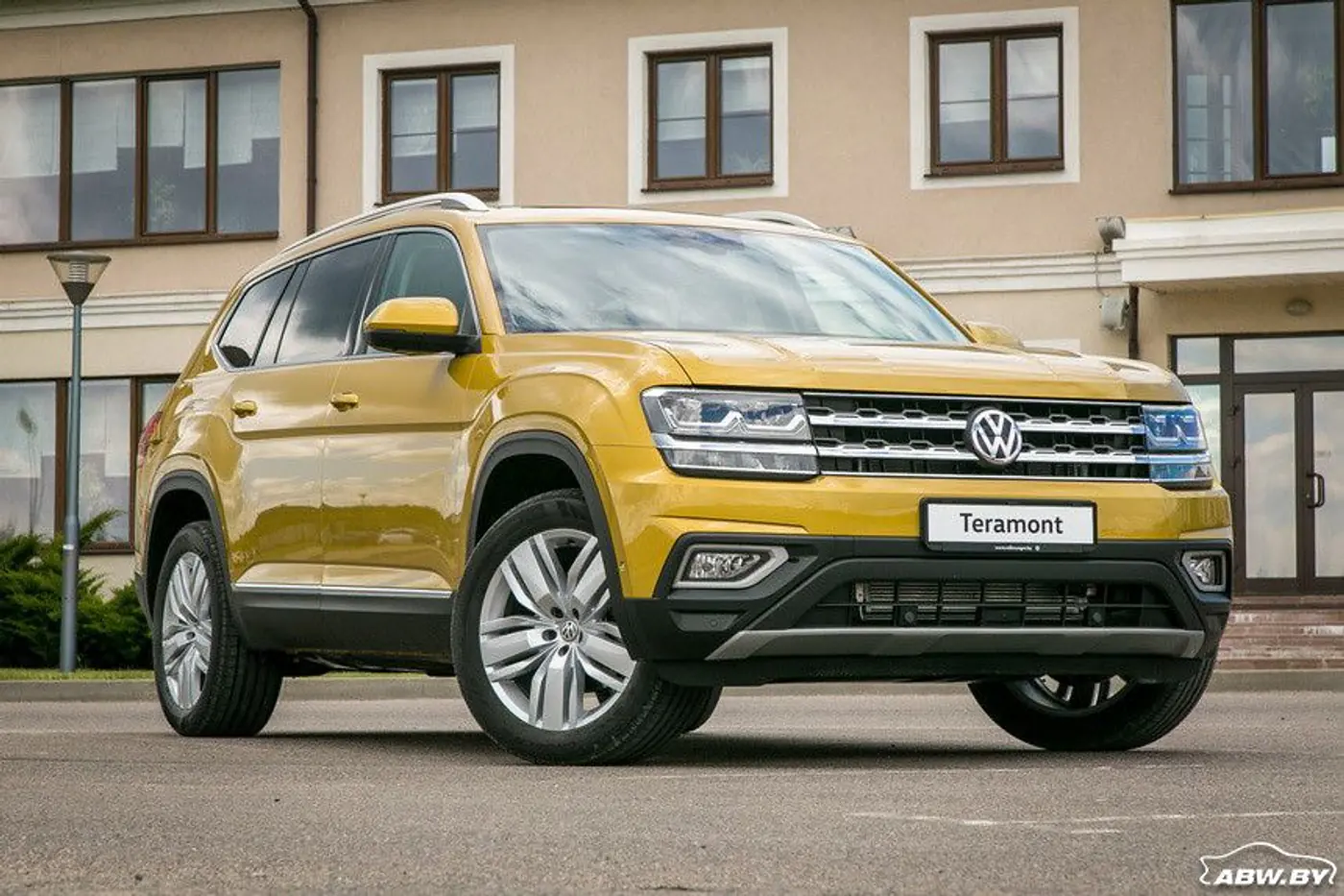 Владельцы Volkswagen Teramont нашли первые дефекты в автомобиле