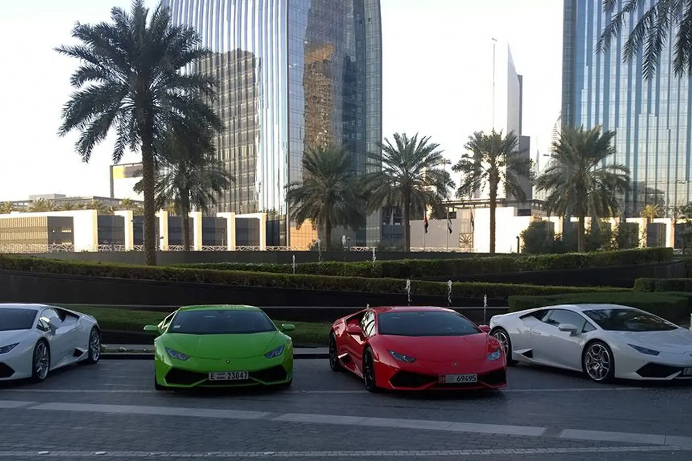 В Дубае турист взял в аренду Lamborghini Huracan и "попал" на 48.000 долларов