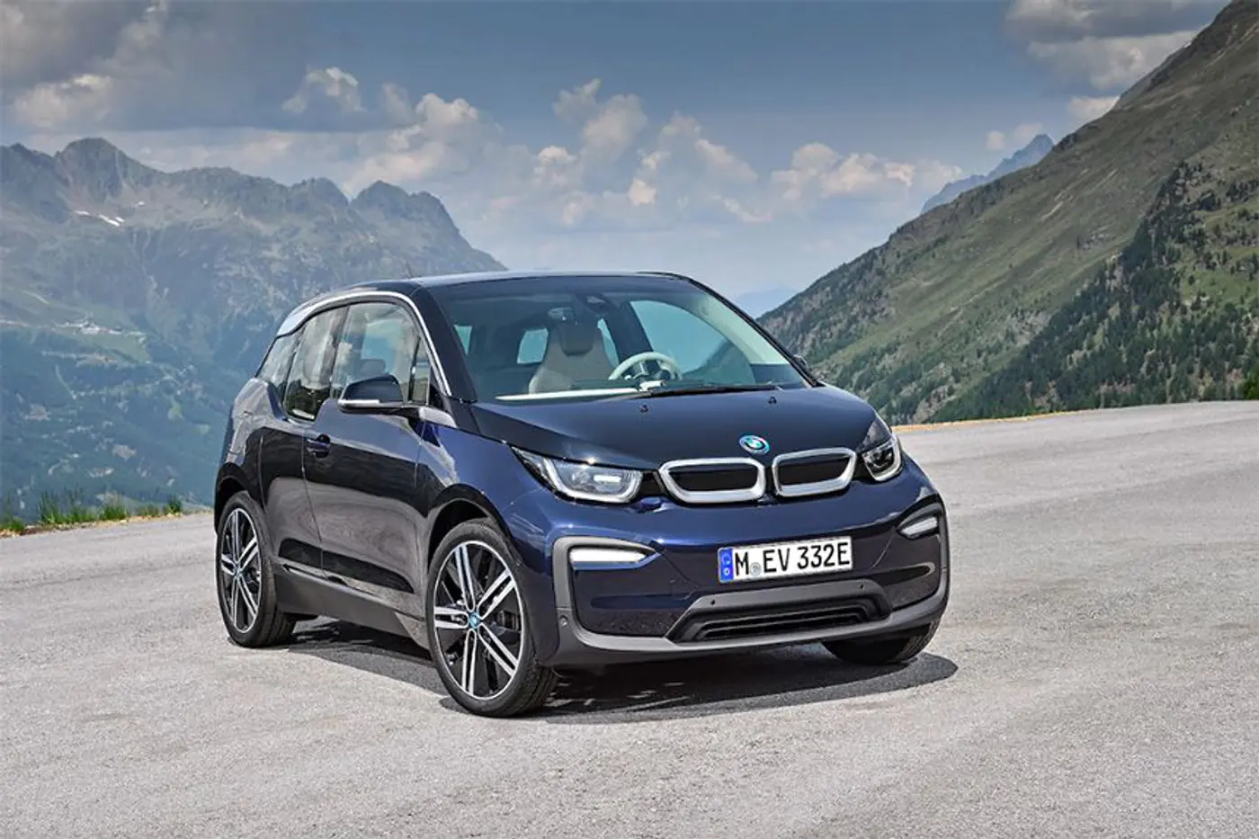 В Германии нашли способ увеличить запас хода электрического BMW i3 до 700 километров