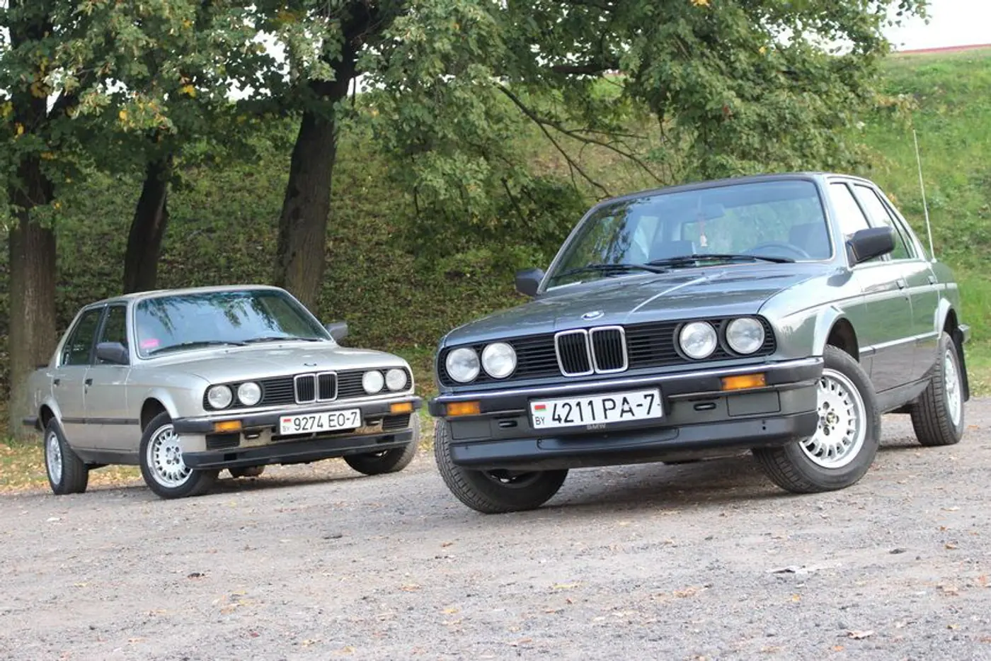 Проект "Выживший". Мы нашли два BMW E30 в "родной" краске. Такое бывает?