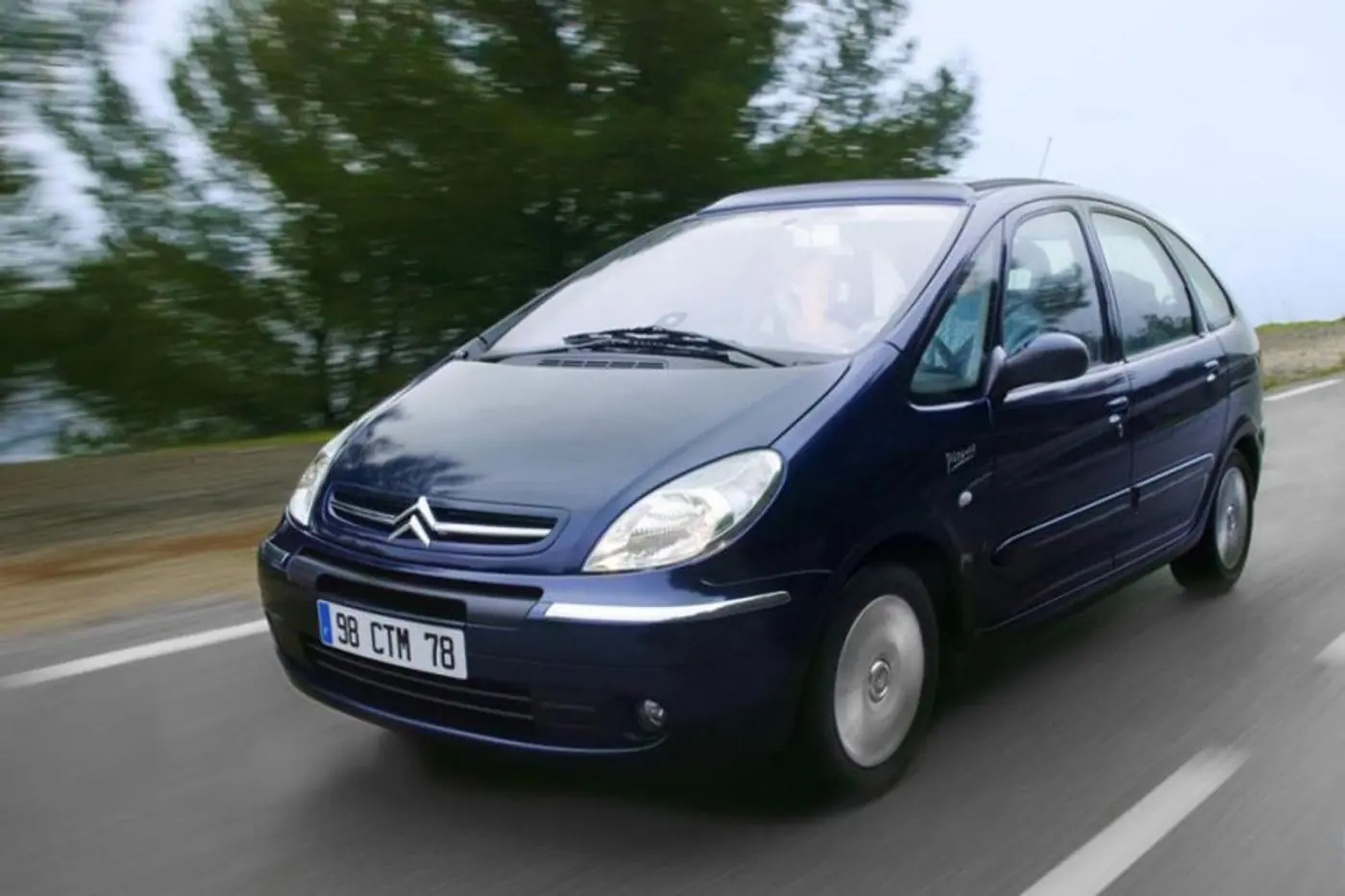 На что поменять Citroёn Xsara Picasso? Подбираем варианты: от нового Geely Atlas до подержанного Citroёn C4 Picasso