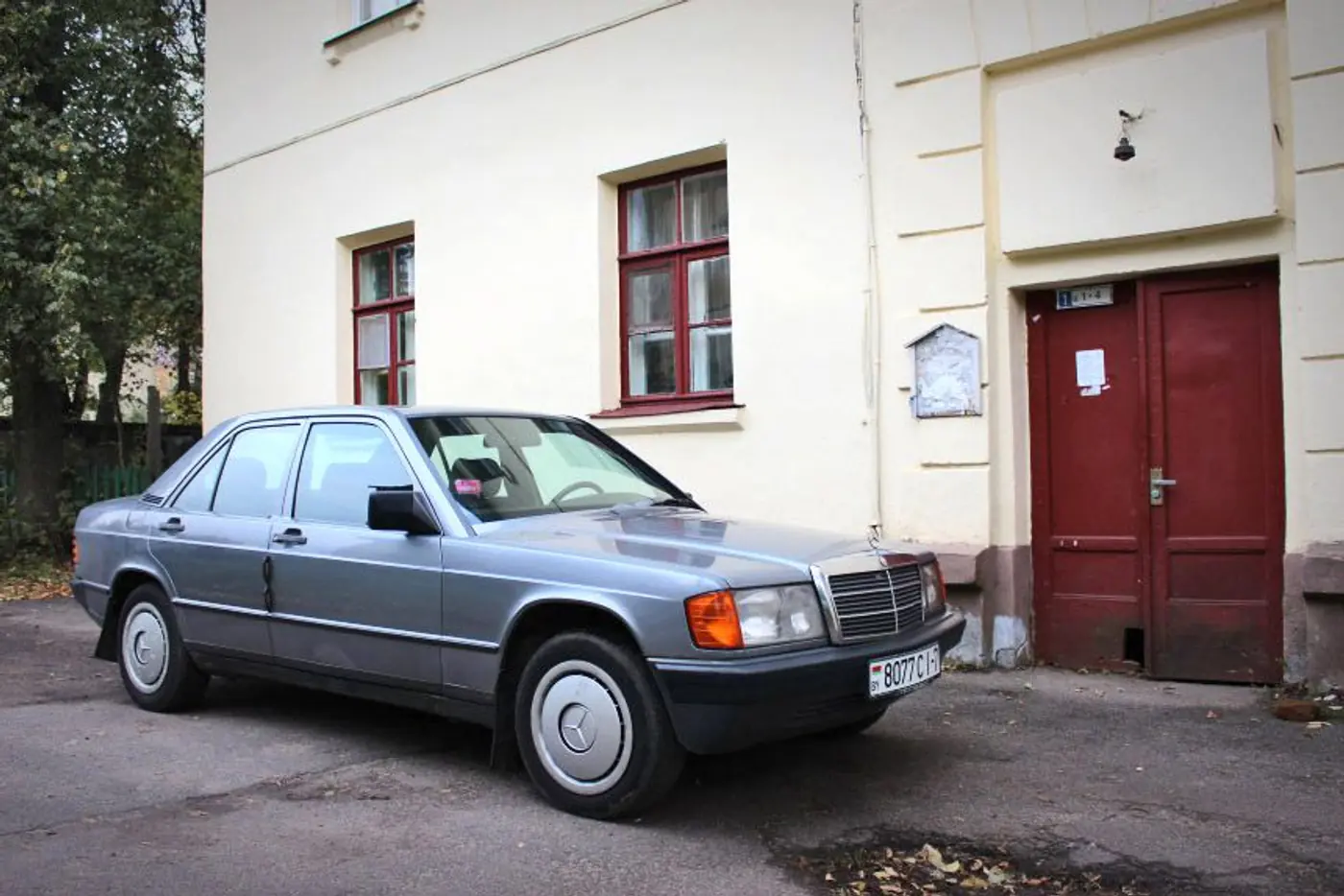 Baby-Benz. Часть 1. Как я покупал "живой" Mercedes 190Е "из-под дедушки"