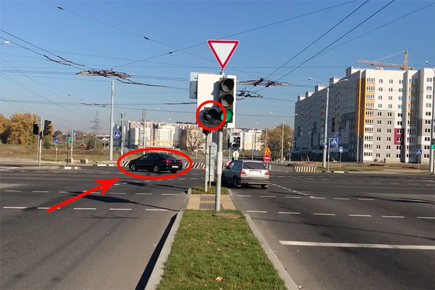 "Понадобилось менее одного дня после выхода материала!" Светофор, о котором писал ABW.BY, привели в порядок