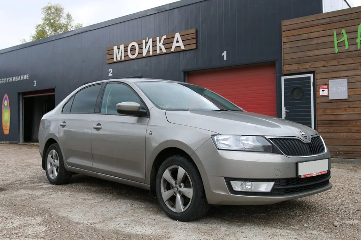 "Надежность - самое лучшее, что я приобрел, заменив Audi на Skoda". Мнение владельца Skoda Rapid