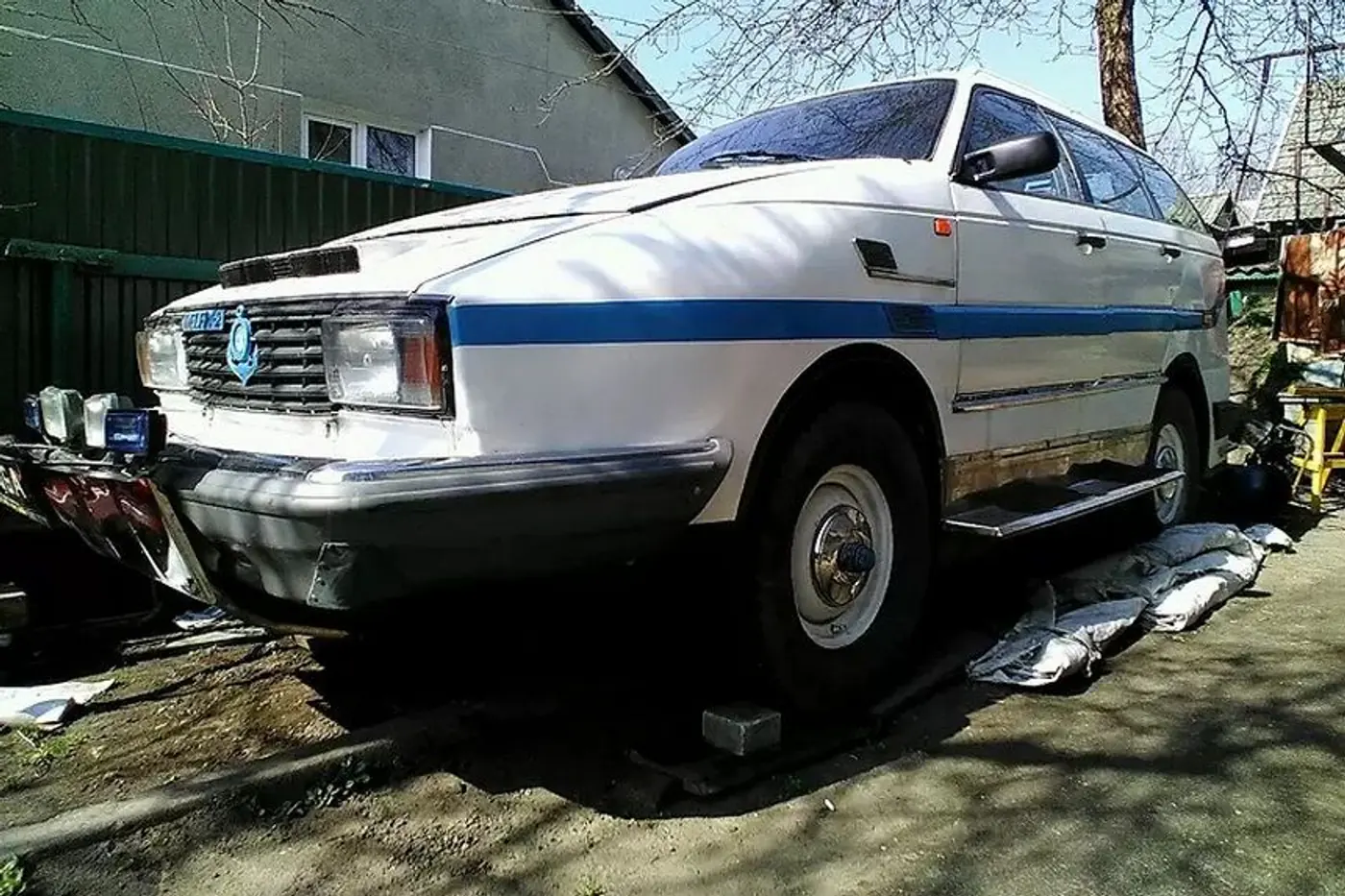 На продажу выставили водоплавающий универсал Volkswagen Passat B3