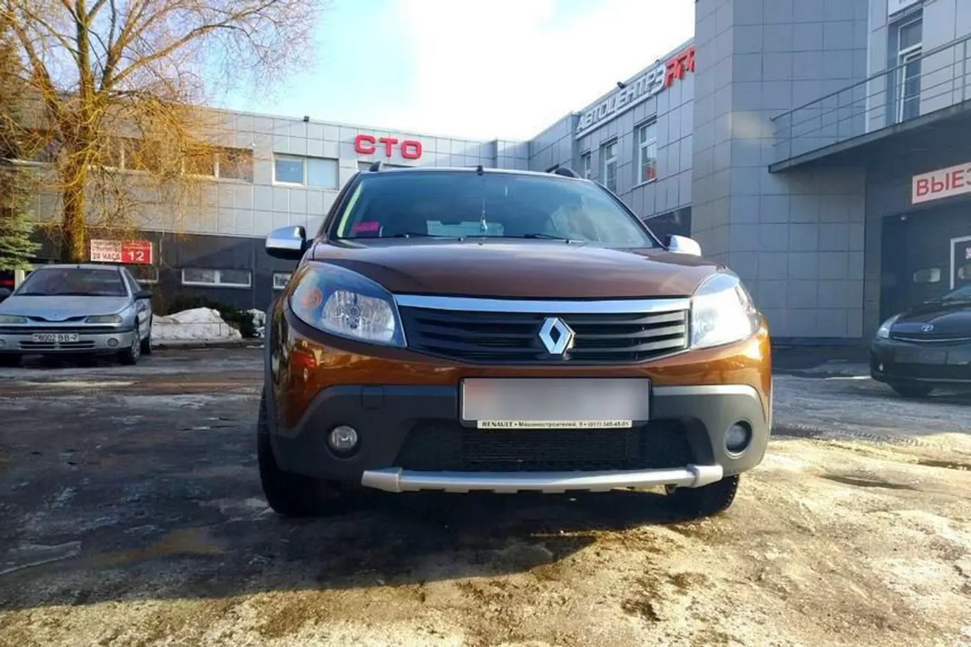 Автоцентр, кормивший заказчика несколько месяцев "завтраками", наконец-то отремонтировал его машину