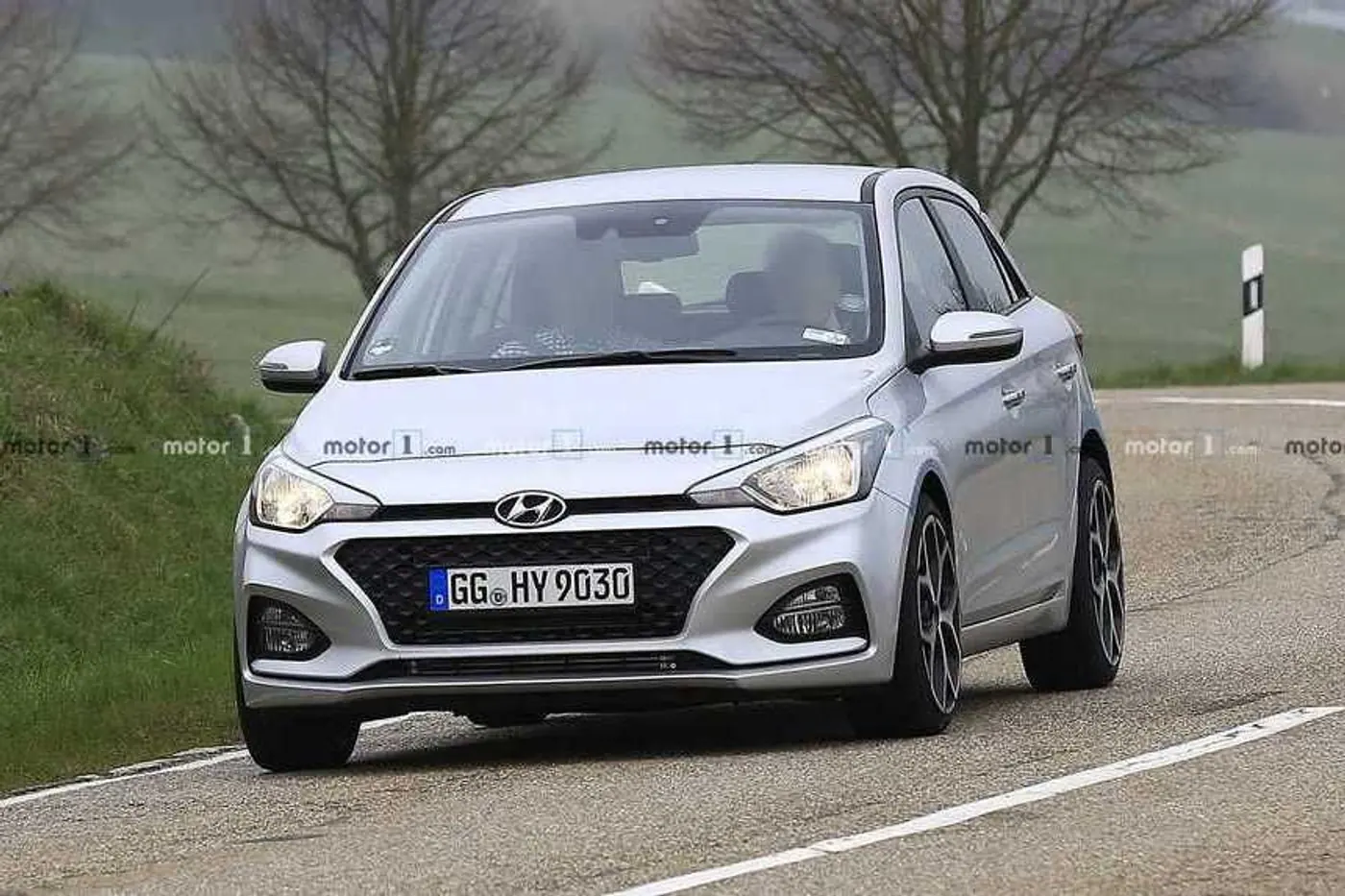 Hyundai тестирует N-версию своего компактного i20