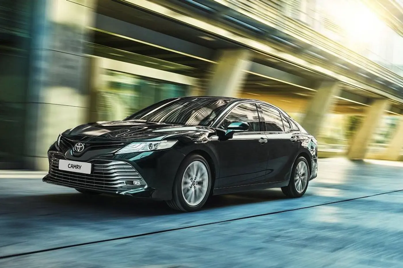 Красиво жить не запретишь: "Витебскмясомолпром" хочет купить Toyota Camry за 58.925 рублей.