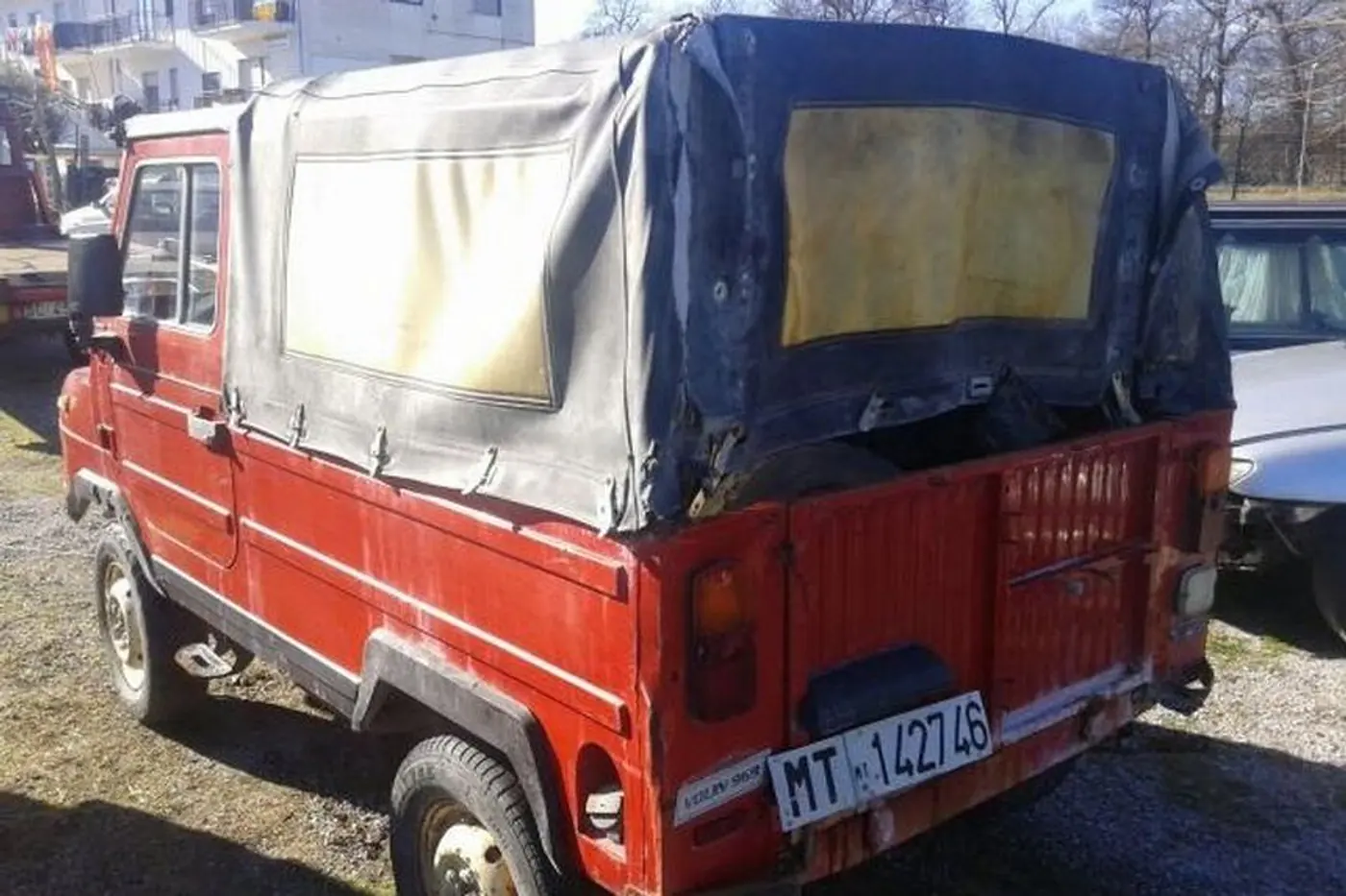 На продажу в Италии выставили ЛуАЗ-969. Сколько просят за автомобиль?