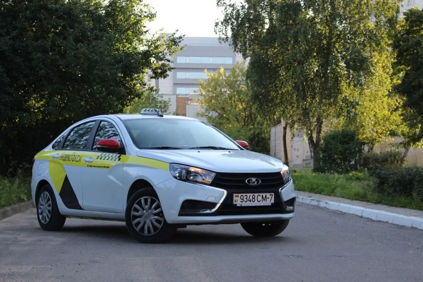 Опыт эксплуатации Lada Vesta CNG в такси: стоимость поездок вас сильно удивит