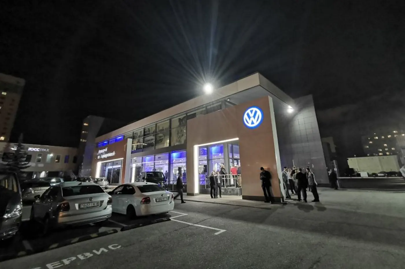 Volkswagen отметил свое 25-летие и рассказал о новинках