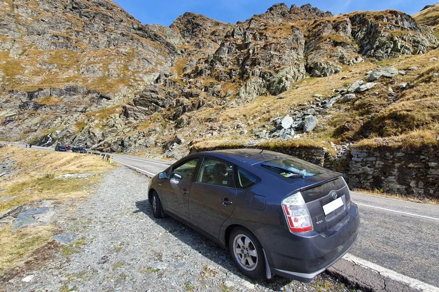 "Услышал писк шин и трех девушек". Путешествие в Грецию на Prius. Часть 2