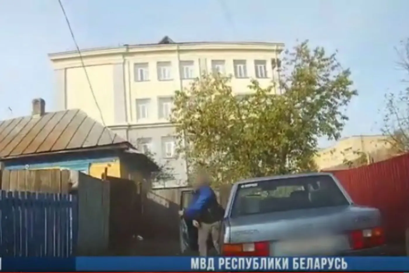 Погоня за Volvo в Мозыре: "бесправник" помог задержать сам себя. Видео