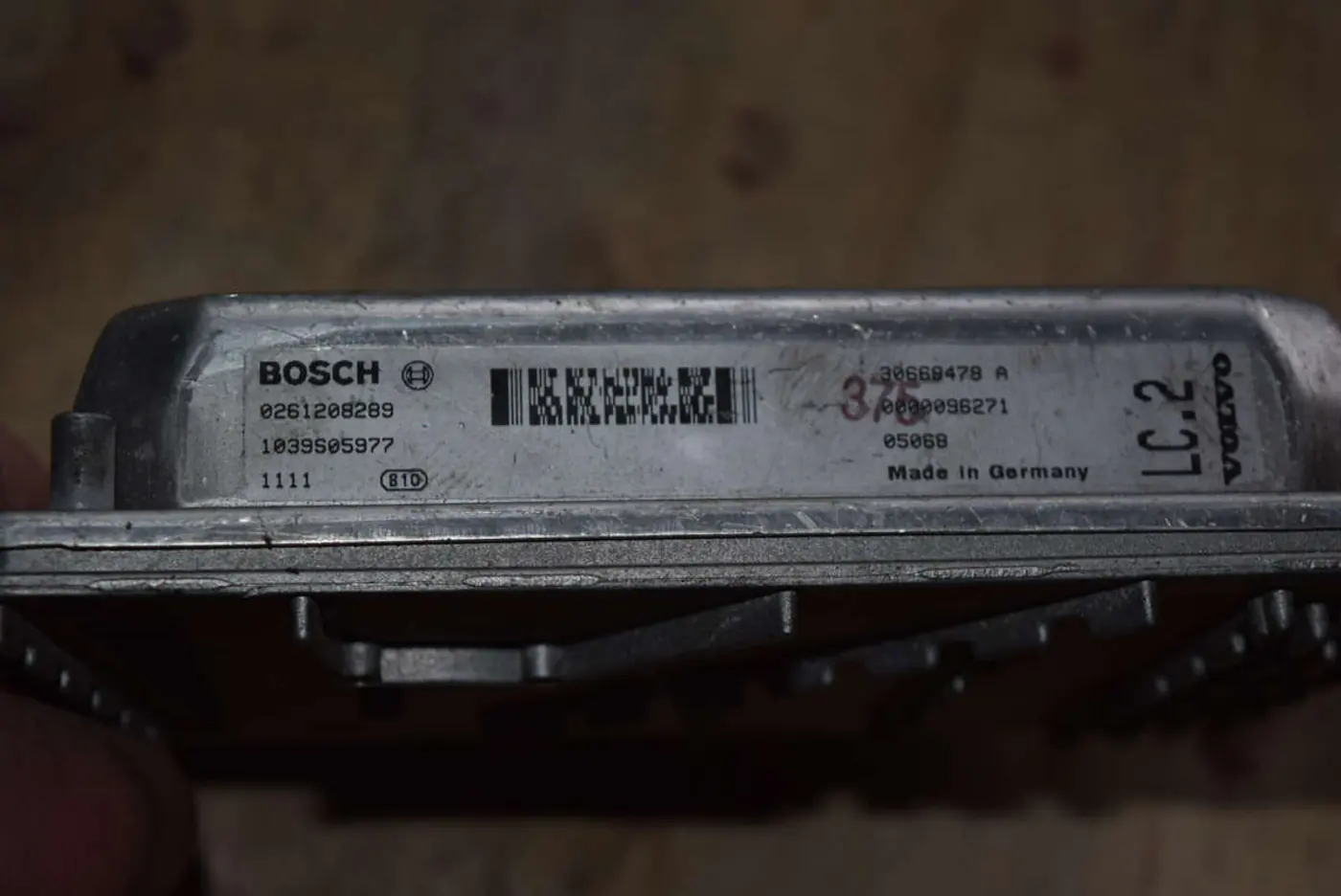 Блок управления двигателем к Volvo S60 2005