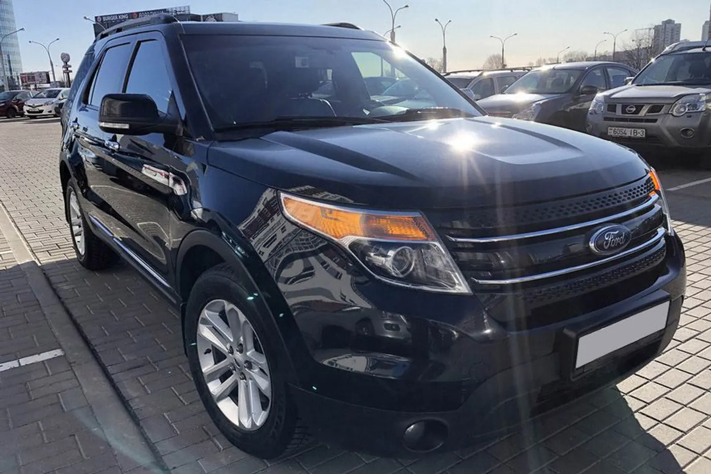"Расход топлива хотелось бы меньше". Мнение владельца Ford Explorer